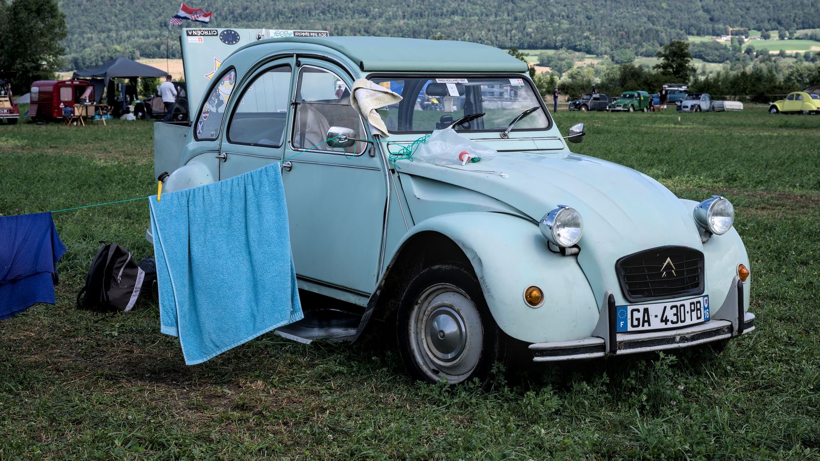 Citroën 2CV elettrica: 15.000 euro entro il 2028 Citroën 2CV elettrica: 15.000 euro entro il 2028